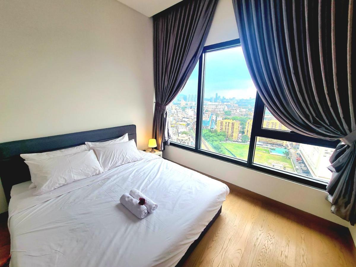Infinity Pool Suite Bukit Bintang Lalaport Bbcc Куала Лумпур Екстериор снимка